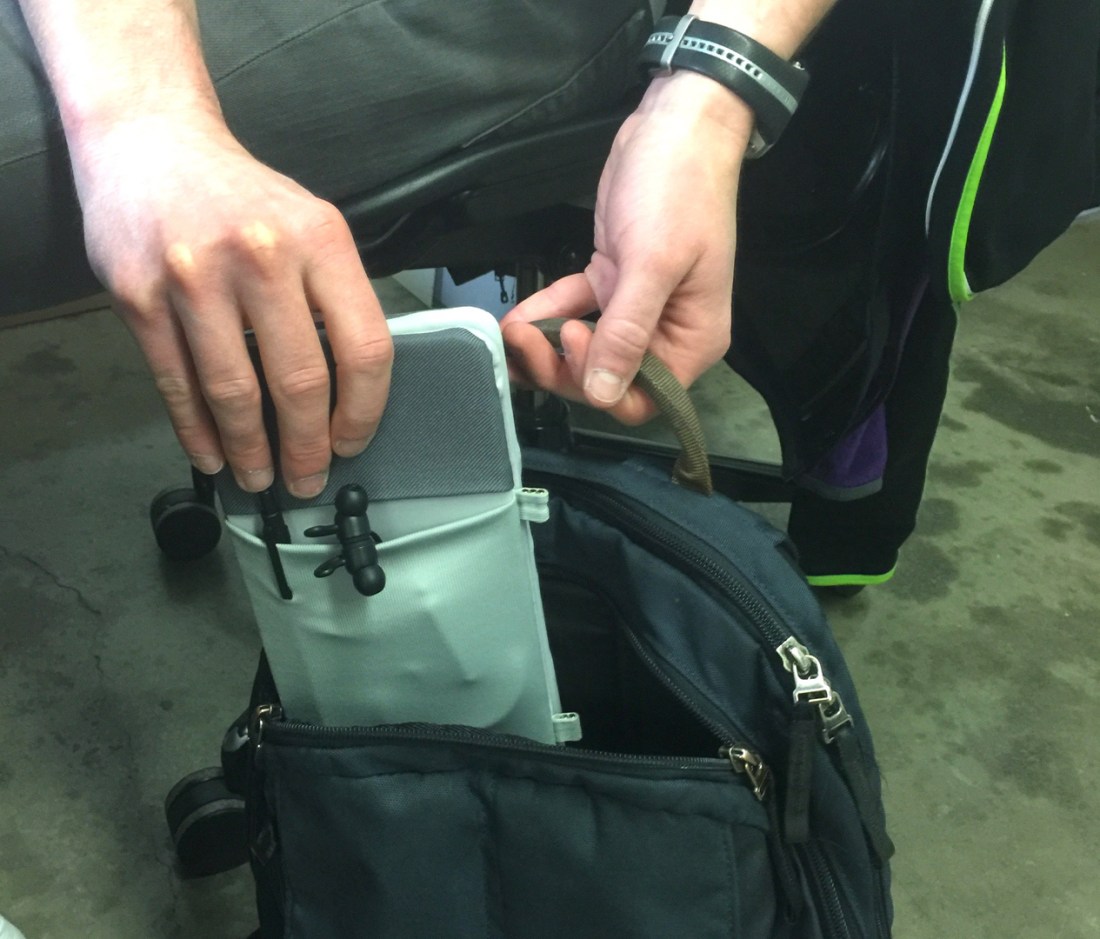  Detachable modules &nbsp;can be stored separately or carried as a standalone portable battery for other rechargeable devices.&nbsp; 